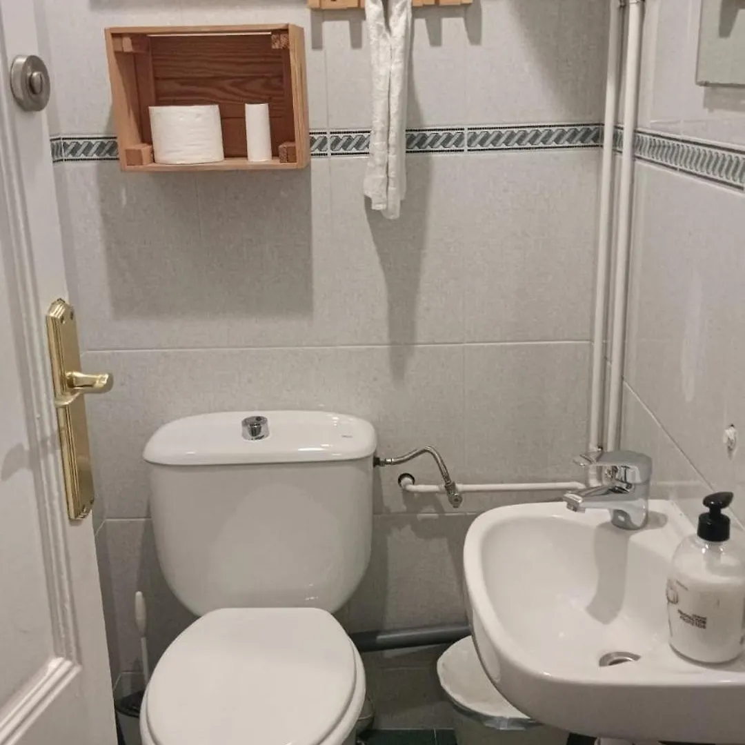 Hostel Rubi'S Abode Bcn Barcelona